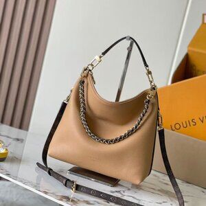 Classic Louis Vuitton Bag: A Stylish and Versatile Choice for Elegance